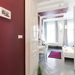 Apartman Real Hegedű *
