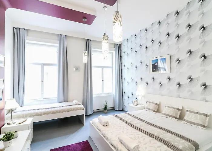 דירה Real Hegedu