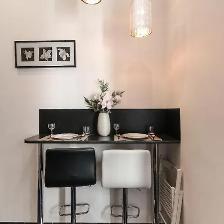 Real Hegedu Apartment *